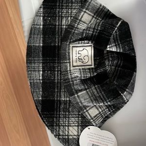 Ivory Ella bucket hat